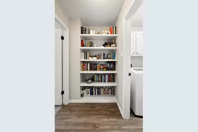 7500 Lobelia Drive, Austin, TX 78729 - Photo 19