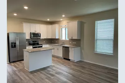 105 Onna Street, Taylor, TX 76574 - Photo 3