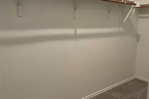 105 Onna St, Taylor, TX 76574 - Photo 15