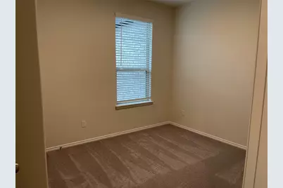 105 Onna Street, Taylor, TX 76574 - Photo 13