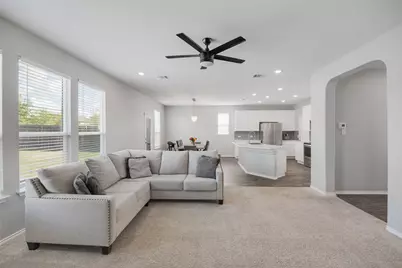 214 Saranac Drive, Elgin, TX 78621 - Photo 17