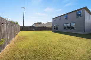 214 Saranac Dr, Elgin, TX 78621 - Photo 35