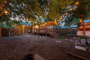 5802 Chesterfield Ave, Austin, TX 78752 - Photo 21