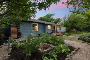 5802 Chesterfield Ave, Austin, TX 78752 - Photo 3