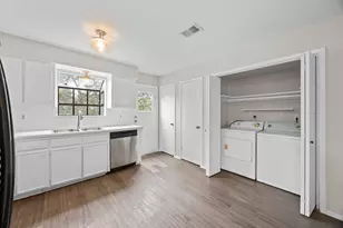 6904 Rifle Bend, Austin, TX 78736 - Photo 13