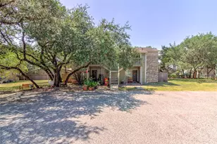 400 Hedgewood Dr, Georgetown, TX 78628 - Photo 5
