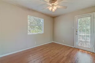 400 Hedgewood Dr, Georgetown, TX 78628 - Photo 9