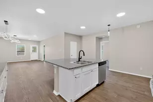 218 Sickle Loop, Kyle, TX 78640 - Photo 9