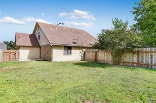 803 Valley View Dr, Pflugerville, TX 78660 - Photo 17