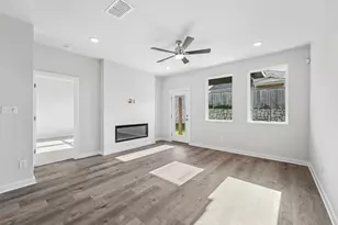 12029 Ellena Cv, Austin, TX 78747 - Photo 7