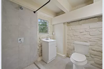 20904 Roundup Trail, Lago Vista, TX 78645 - Photo 35