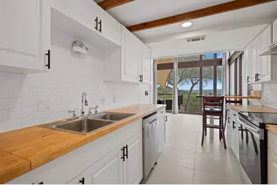 20904 Roundup Trail, Lago Vista, TX 78645 - Photo 15