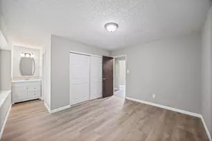 1206 S Trace Dr, Austin, TX 78745 - Photo 17