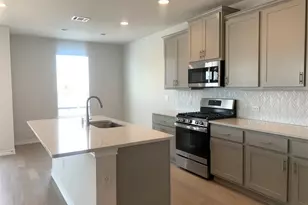 4802 Star Jasmine Dr, Austin, TX 78723 - Photo 7