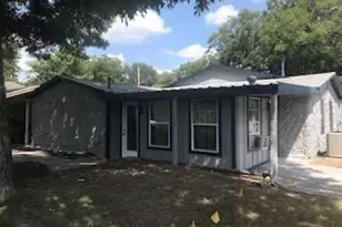 1119 Spur St, Austin, TX 78721 - Photo 1