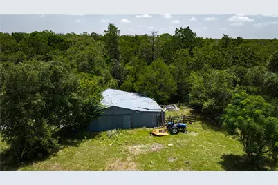 7221 W Old Lockhart Road, Muldoon, TX 78949 - Photo 33