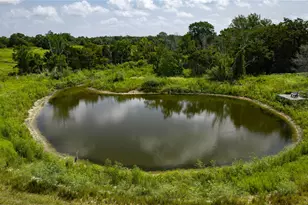 7221 W Old Lockhart Rd, Muldoon, TX 78949 - Photo 1