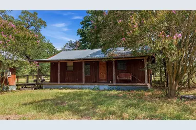 7221 W Old Lockhart Road, Muldoon, TX 78949 - Photo 13