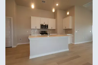 9400 Corvallis Drive, Austin, TX 78747 - Photo 5