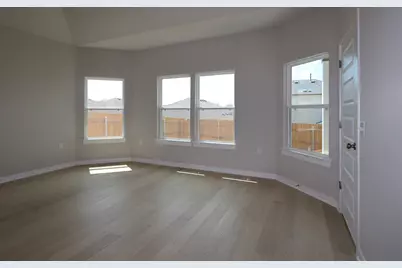 9400 Corvallis Drive, Austin, TX 78747 - Photo 7