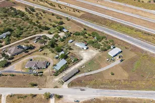 3731 Homannville Trail, Lockhart, TX 78644 - Photo 5