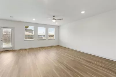 320 Fairfax Avenue, San Marcos, TX 78666 - Photo 7