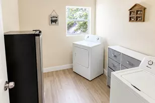 810 N 6th St, Temple, TX 76501 - Photo 5
