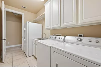 111 Whitley Drive, Austin, TX 78738 - Photo 23