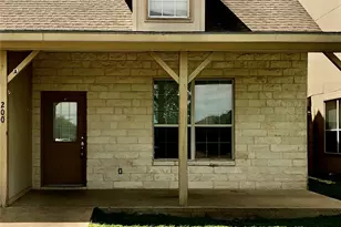 220 Sandstone Dr, Jarrell, TX 76537 - Photo 1