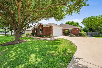 712 Kingston Lacy Boulevard, Pflugerville, TX 78660 - Photo 3
