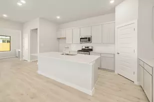 107 Malibu, Hutto, TX 78634 - Photo 11