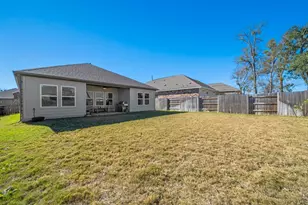 210 Grand Teton Dr, Kyle, TX 78640 - Photo 23