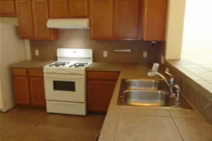 2405 Allred Dr, Austin, TX 78748 - Photo 3