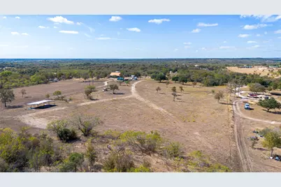 2364 Westwood Road, Lockhart, TX 78644 - Photo 17