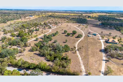 2364 Westwood Road, Lockhart, TX 78644 - Photo 11