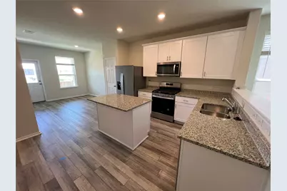 561 Papaya Drive, Buda, TX 78610 - Photo 5