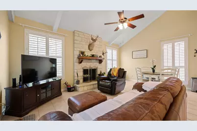 4 Townhouse Circle, Wimberley, TX 78676 - Photo 7