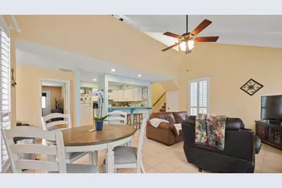4 Townhouse Circle, Wimberley, TX 78676 - Photo 5
