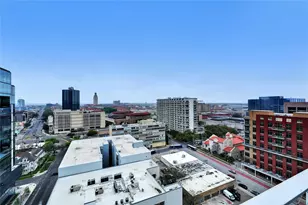 313 W 17th St, Austin, TX 78701 - Photo 23