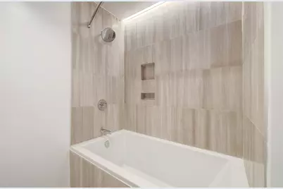 313 W 17th Street #1503, Austin, TX 78701 - Photo 15