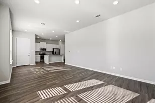 1020 Vista View Dr, Georgetown, TX 78626 - Photo 7