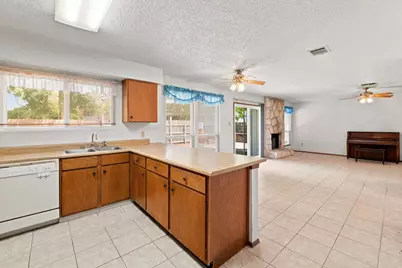3102 Jeanne Marie Court, Austin, TX 78745 - Photo 9