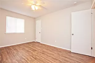 8401 Colony Loop Dr, Austin, TX 78724 - Photo 23