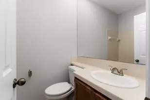 10819 Crown Colony Dr, Austin, TX 78747 - Photo 19