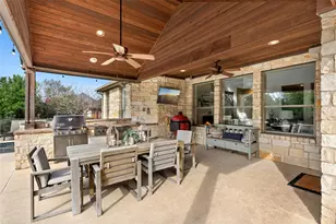 1313 Nova Ct, Austin, TX 78732 - Photo 3