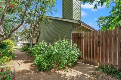 5703 W Gate Boulevard #B, Austin, TX 78745 - Photo 19
