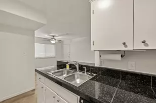 4306 Avenue A, Austin, TX 78751 - Photo 9
