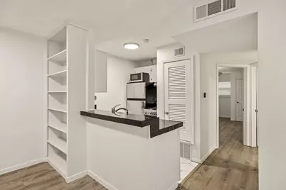 4306 Avenue A #105, Austin, TX 78751 - Photo 7