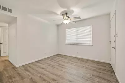 4306 Avenue A #105, Austin, TX 78751 - Photo 11