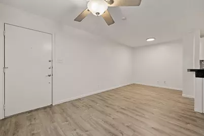 4306 Avenue A #105, Austin, TX 78751 - Photo 5